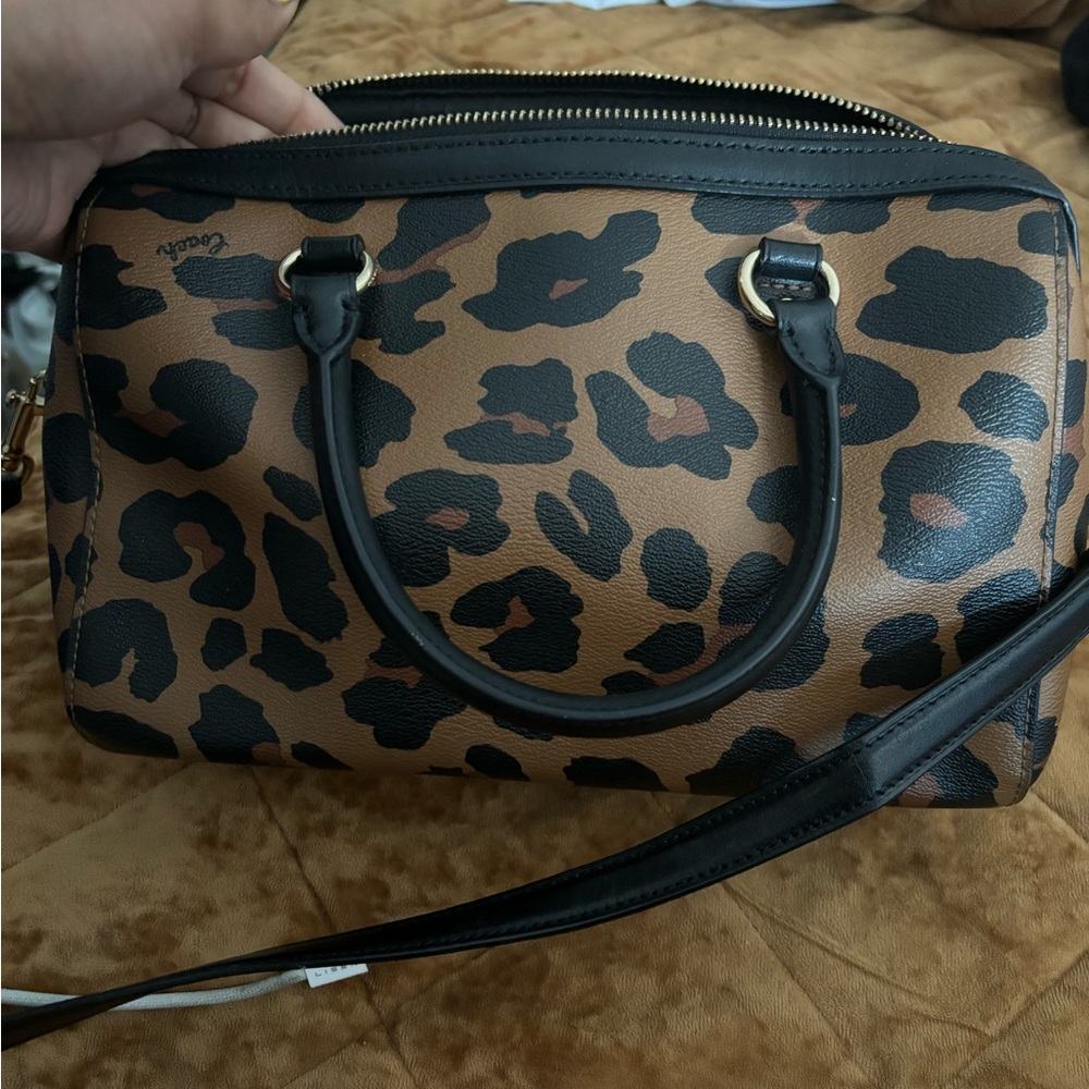 Leopard print satchel bag in great condition